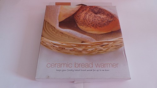 Boxed unused lakeland ceramic - boxed,